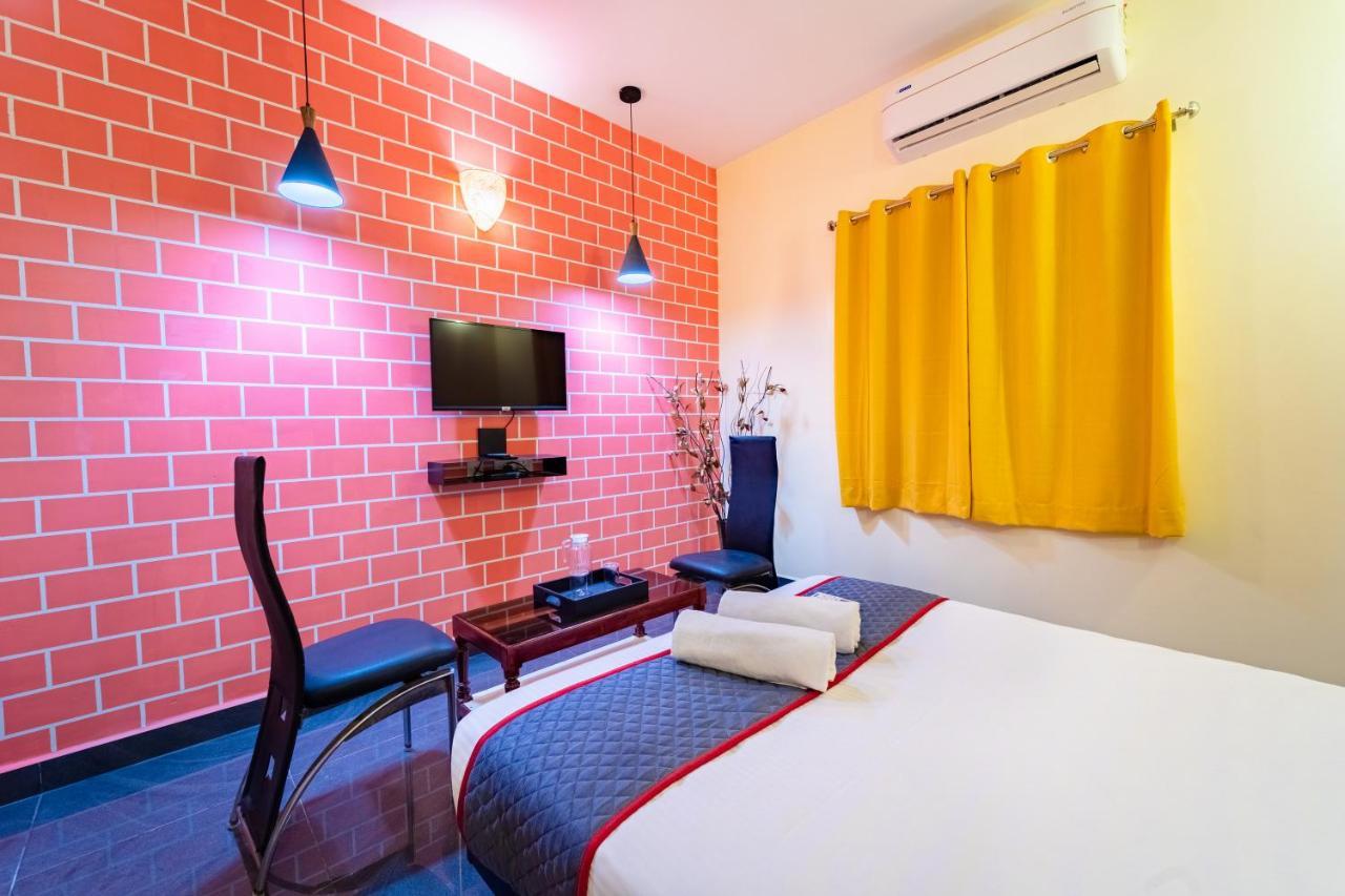 Sornalaxmi Residency بونديتْشيري المظهر الخارجي الصورة